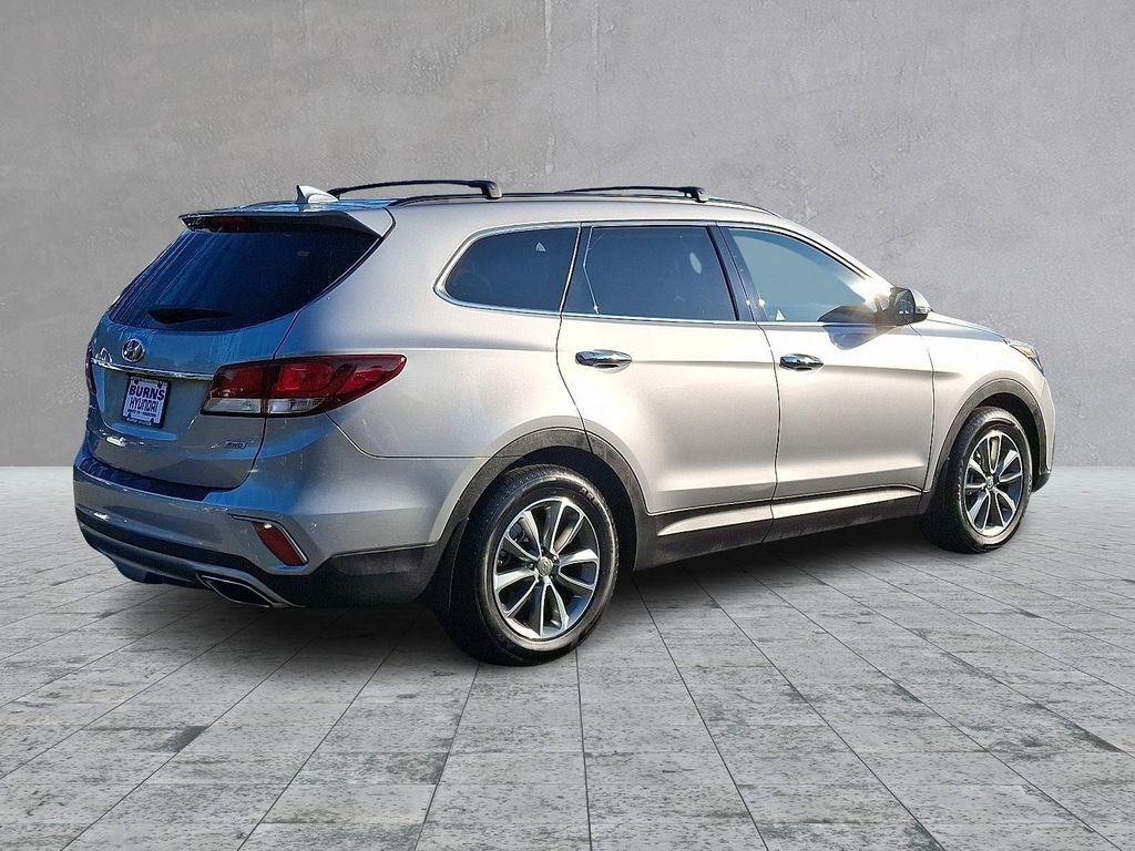 used 2018 Hyundai Santa Fe car, priced at $13,400