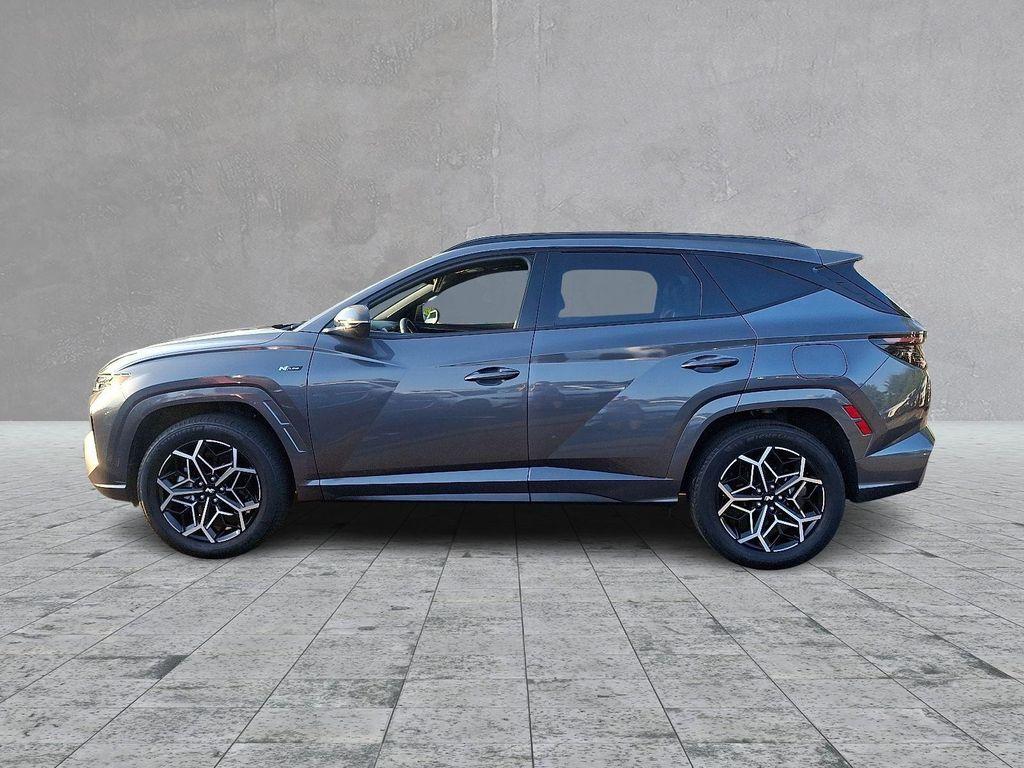 used 2024 Hyundai TUCSON Hybrid car, priced at $34,000