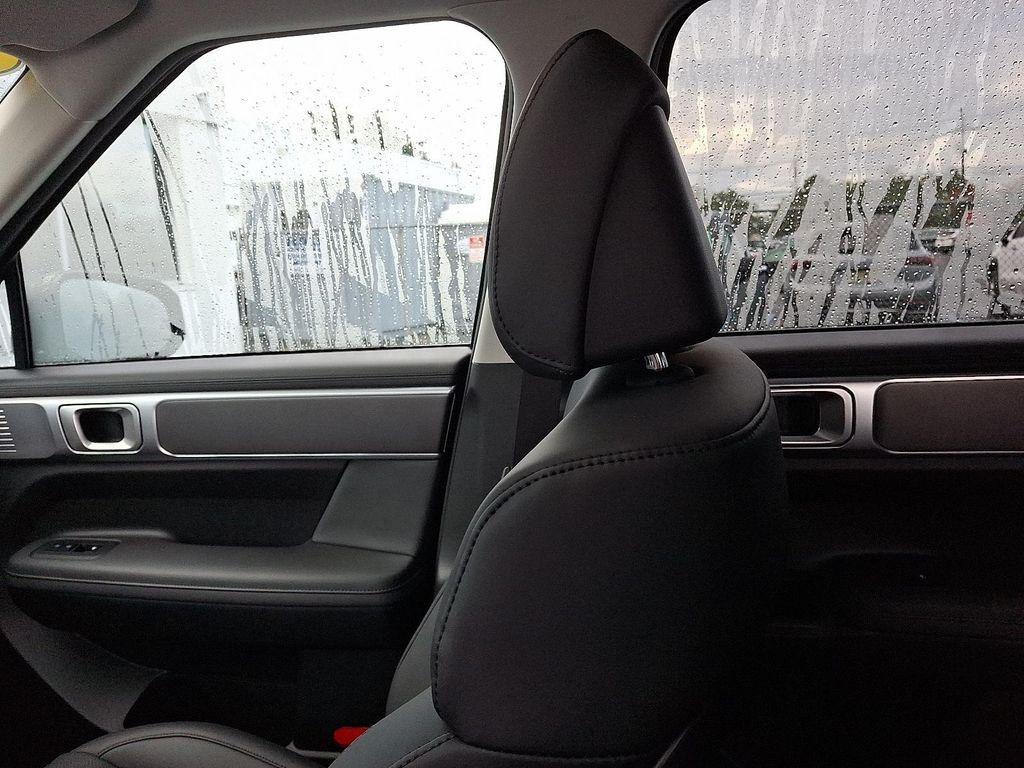 used 2025 Hyundai Santa Fe car, priced at $37,850