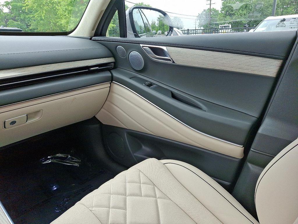 used 2025 Genesis GV80 car, priced at $74,997