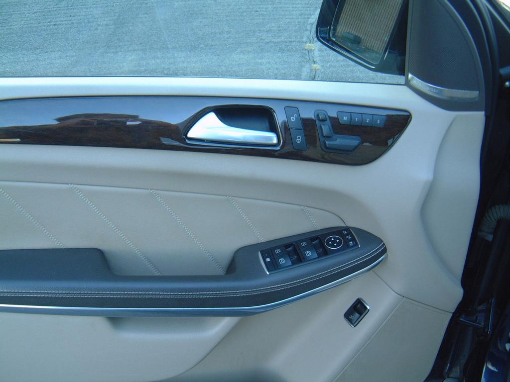 used 2014 Mercedes-Benz GL-Class car, priced at $10,988