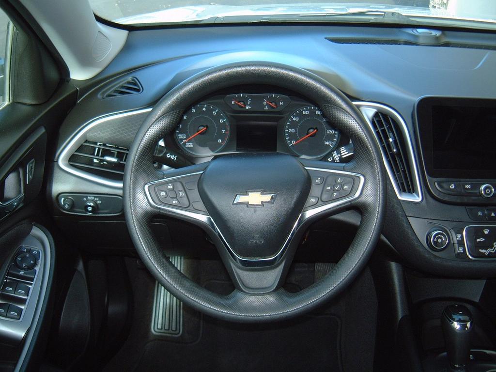 used 2020 Chevrolet Malibu car, priced at $13,500