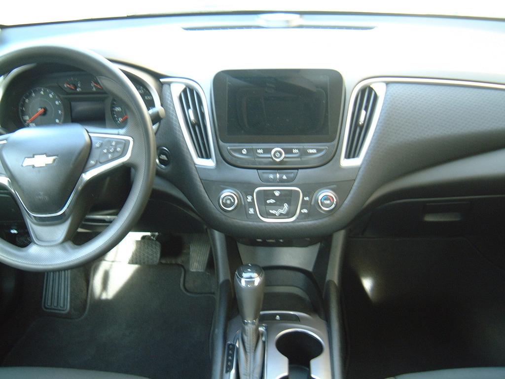 used 2020 Chevrolet Malibu car, priced at $13,500