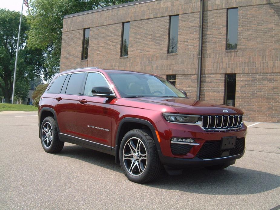 used 2022 Jeep Grand Cherokee car, priced at $42,788