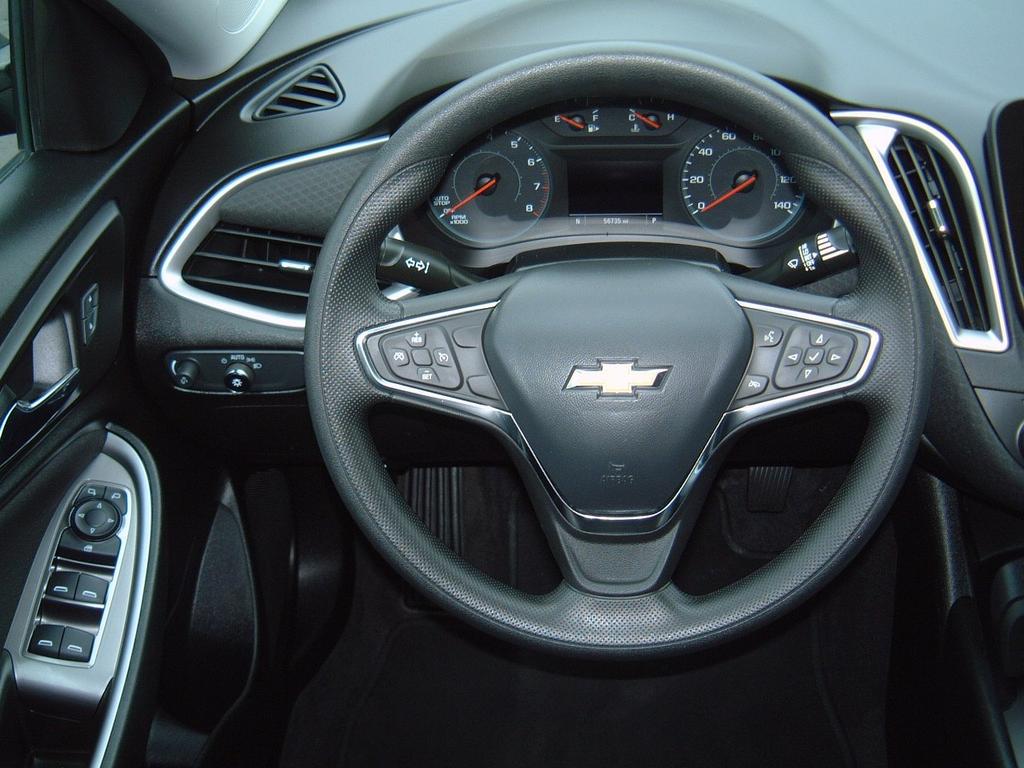 used 2020 Chevrolet Malibu car, priced at $13,500