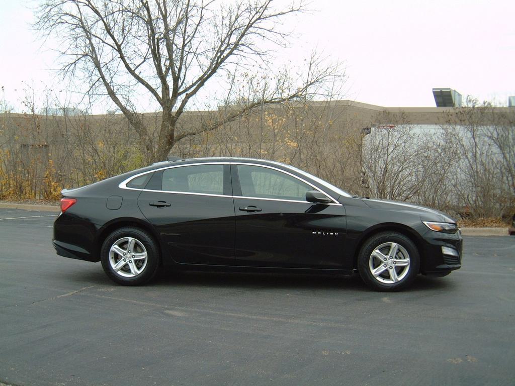 used 2020 Chevrolet Malibu car, priced at $13,500