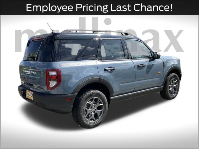 new 2024 Ford Bronco Sport car, priced at $35,000