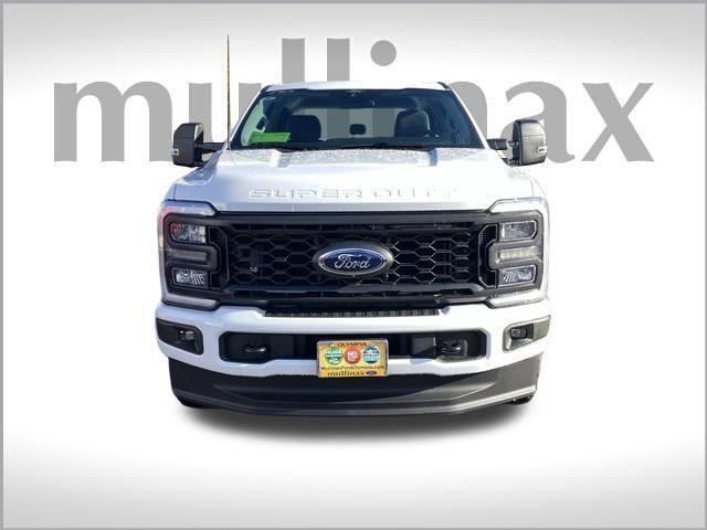 new 2024 Ford F-350 car, priced at $65,306