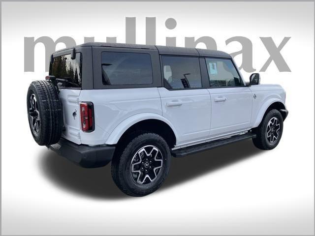 new 2024 Ford Bronco car, priced at $50,197