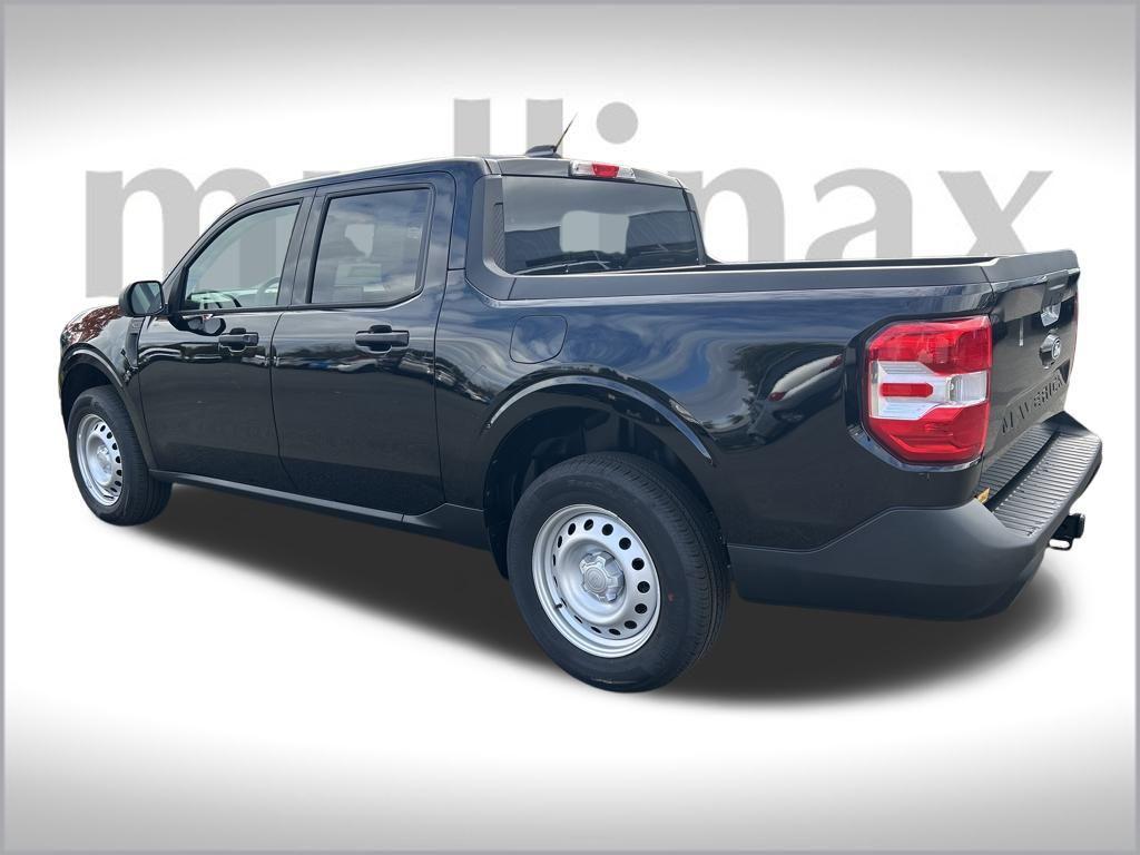 new 2025 Ford Maverick car, priced at $31,657