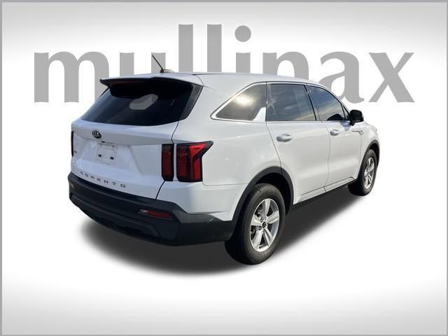 used 2021 Kia Sorento car, priced at $21,323