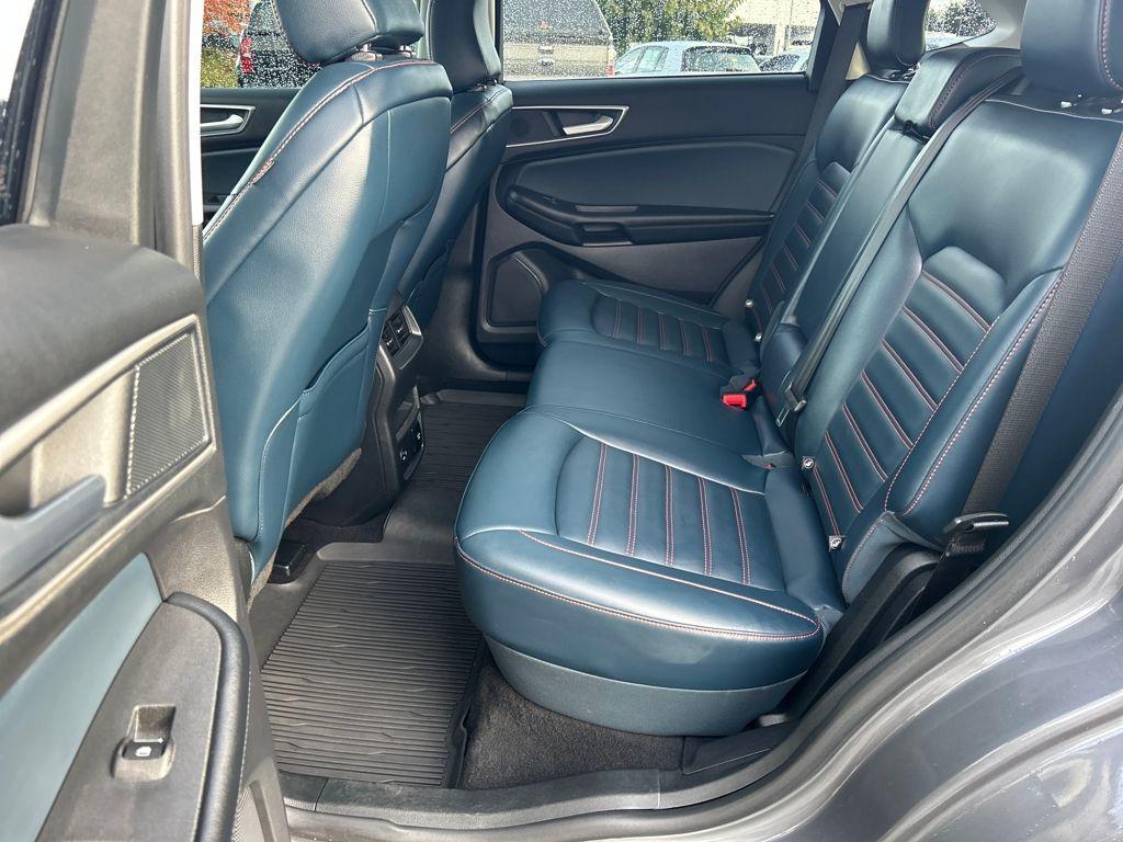 used 2022 Ford Edge car, priced at $22,343