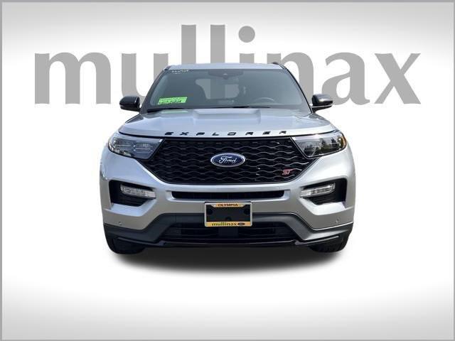 new 2024 Ford Explorer car, priced at $60,122