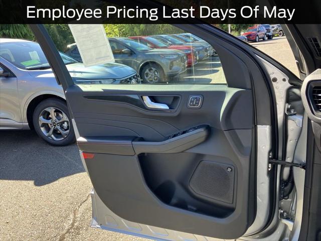 new 2024 Ford Escape car, priced at $39,663