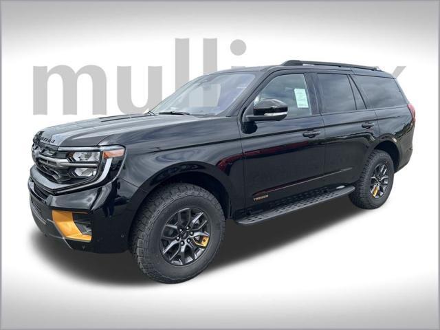 new 2025 Ford Expedition car, priced at $82,415