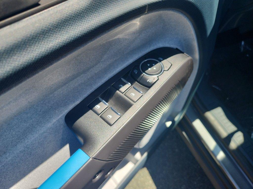 new 2025 Ford Maverick car, priced at $35,400