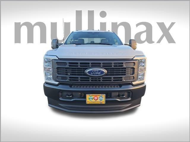 new 2024 Ford F-350 car, priced at $67,955