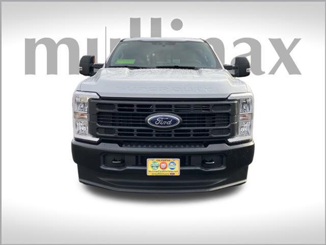 new 2024 Ford F-250 car, priced at $48,641