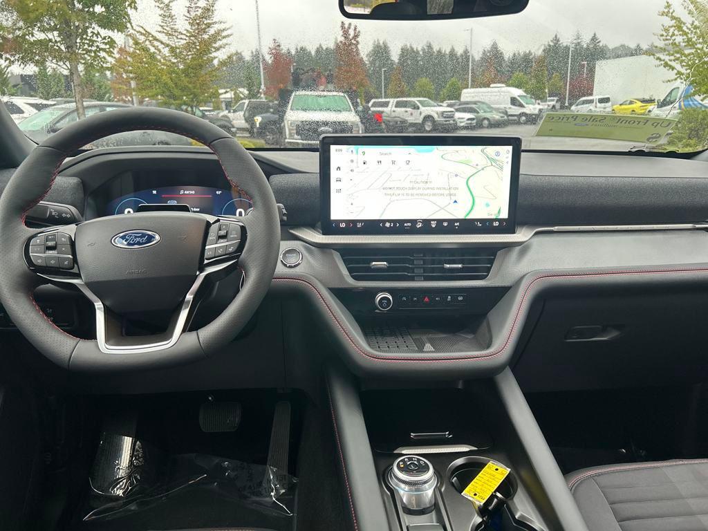 new 2025 Ford Explorer car, priced at $49,468