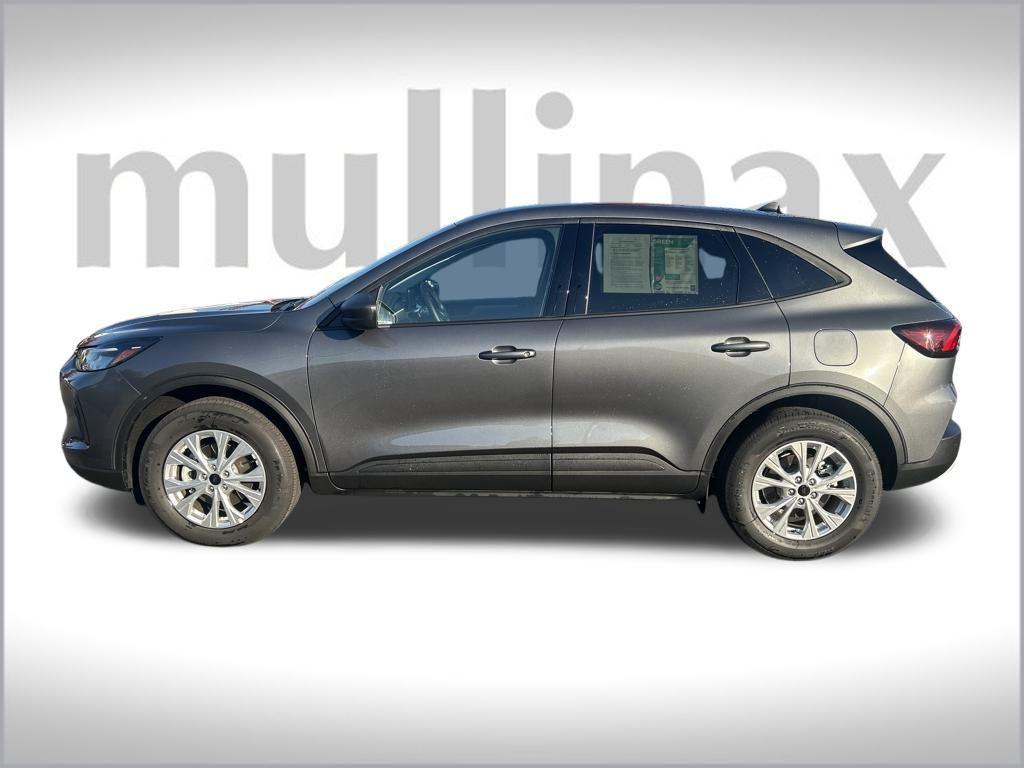 used 2025 Ford Escape car, priced at $25,313