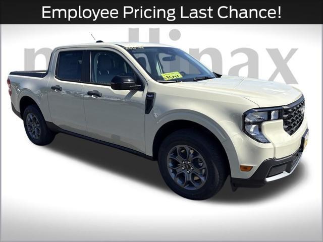 new 2025 Ford Maverick car, priced at $34,021