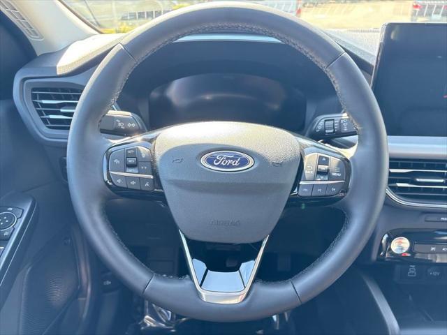 new 2025 Ford Escape PHEV car, priced at $35,192