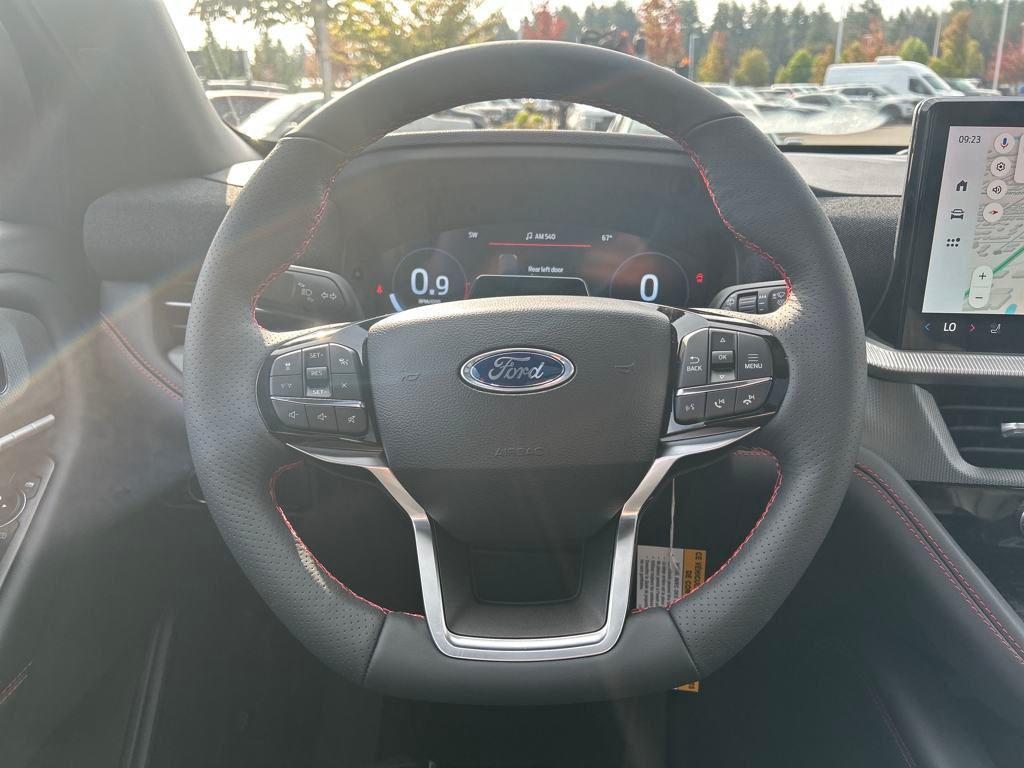 new 2025 Ford Explorer car, priced at $48,604