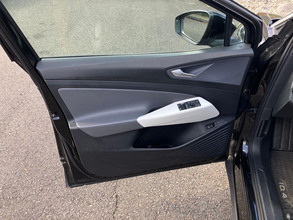 used 2021 Volkswagen ID.4 car, priced at $19,823