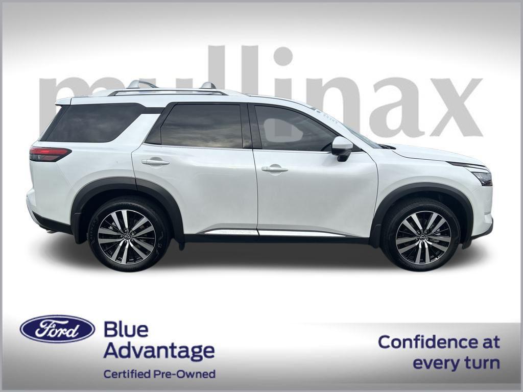 used 2025 Nissan Pathfinder car, priced at $44,173
