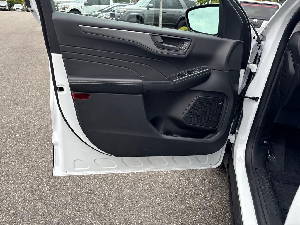 used 2025 Ford Escape car, priced at $23,983