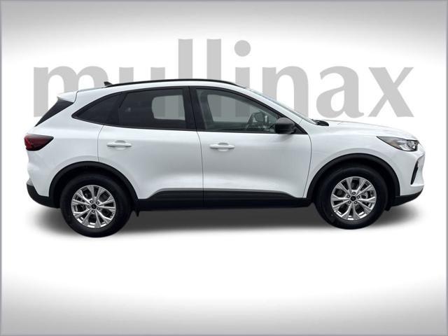 used 2025 Ford Escape car, priced at $29,053