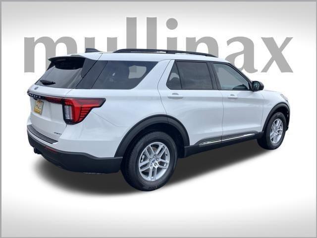 new 2025 Ford Explorer car, priced at $40,499