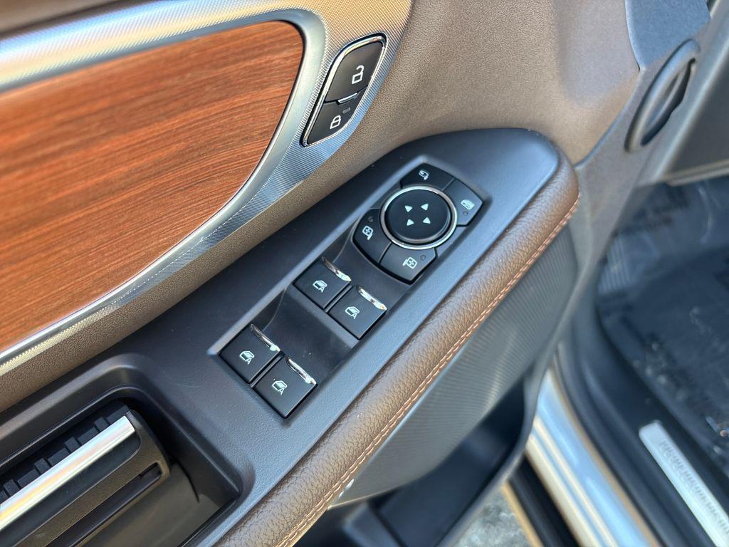 new 2025 Ford Expedition Max car, priced at $89,055