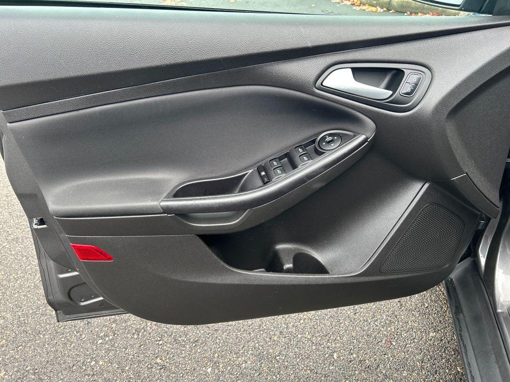 used 2015 Ford Focus car, priced at $5,343