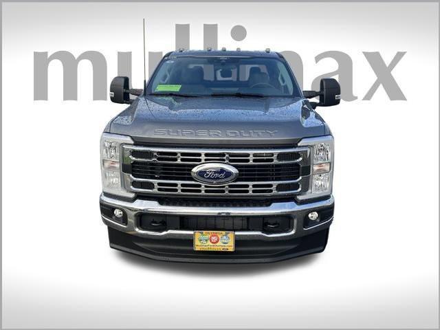 new 2024 Ford F-350 car, priced at $70,456