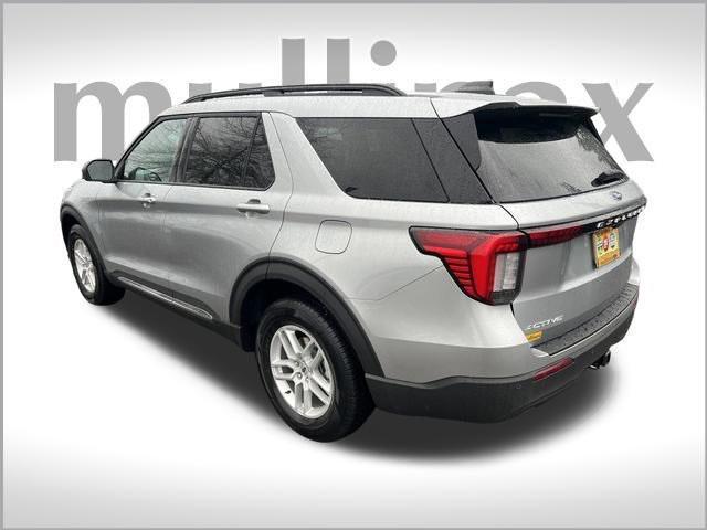 new 2025 Ford Explorer car, priced at $39,894