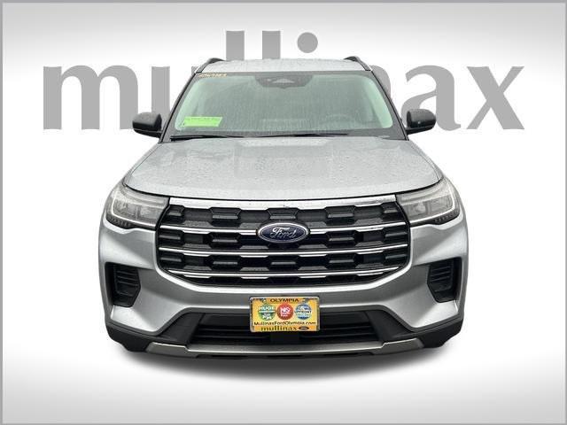 new 2025 Ford Explorer car, priced at $39,894