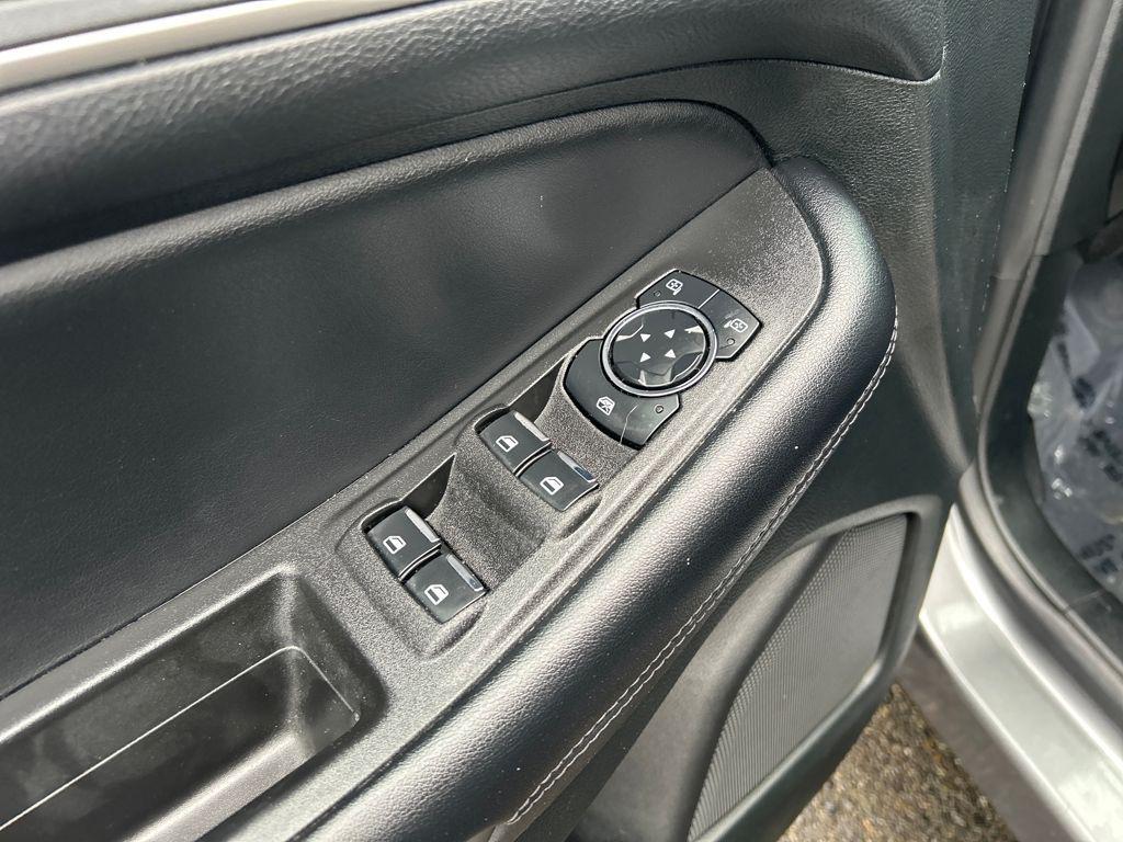 used 2023 Ford Edge car, priced at $26,743