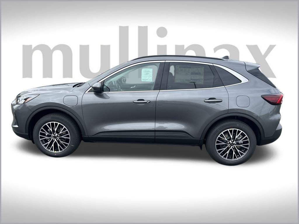 new 2025 Ford Escape PHEV car, priced at $32,933