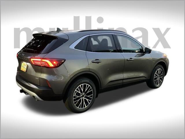 new 2025 Ford Escape PHEV car, priced at $34,205