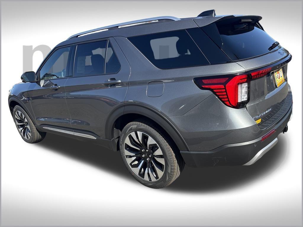 new 2025 Ford Explorer car, priced at $55,155