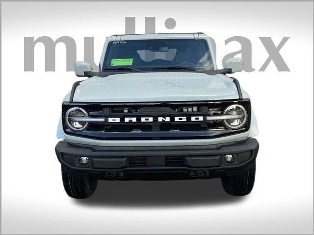 new 2024 Ford Bronco car, priced at $48,005