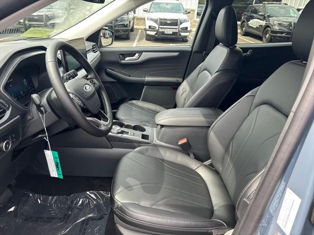 new 2025 Ford Escape PHEV car, priced at $39,373