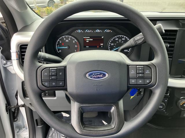new 2025 Ford F-250 car, priced at $53,602