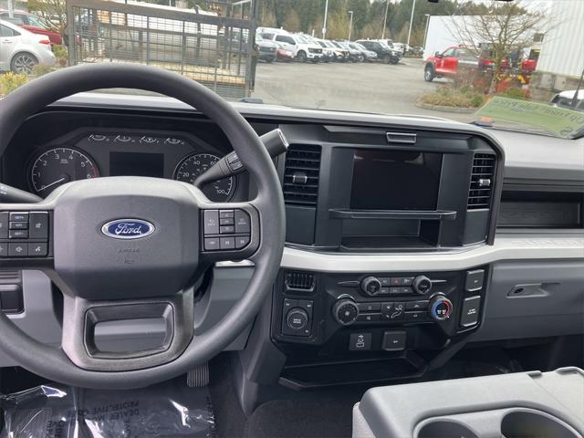 new 2025 Ford F-250 car, priced at $53,602