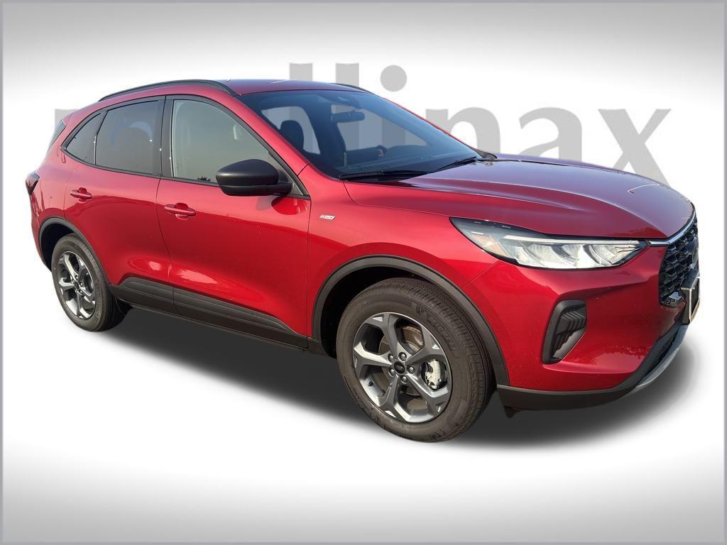 used 2025 Ford Escape car, priced at $28,983