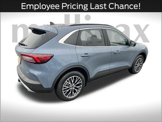 new 2025 Ford Escape PHEV car, priced at $37,440