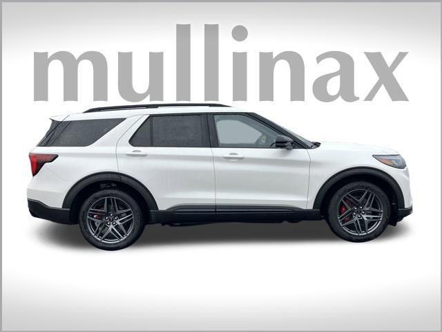 new 2025 Ford Explorer car, priced at $60,680