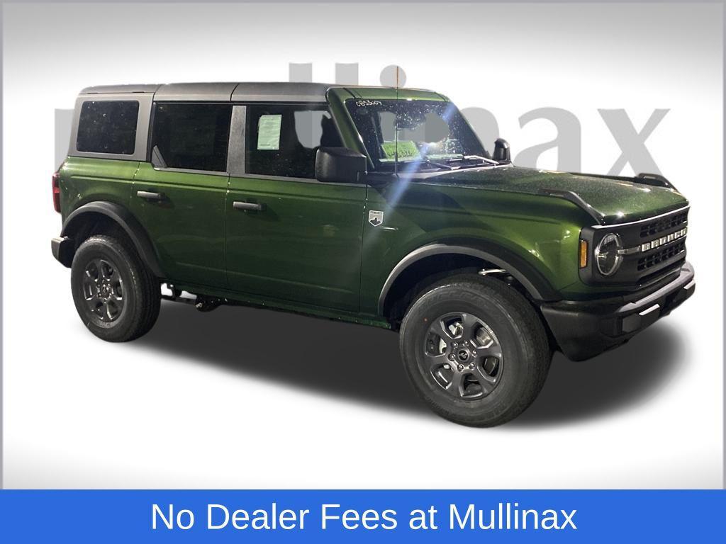 new 2025 Ford Bronco car, priced at $45,386