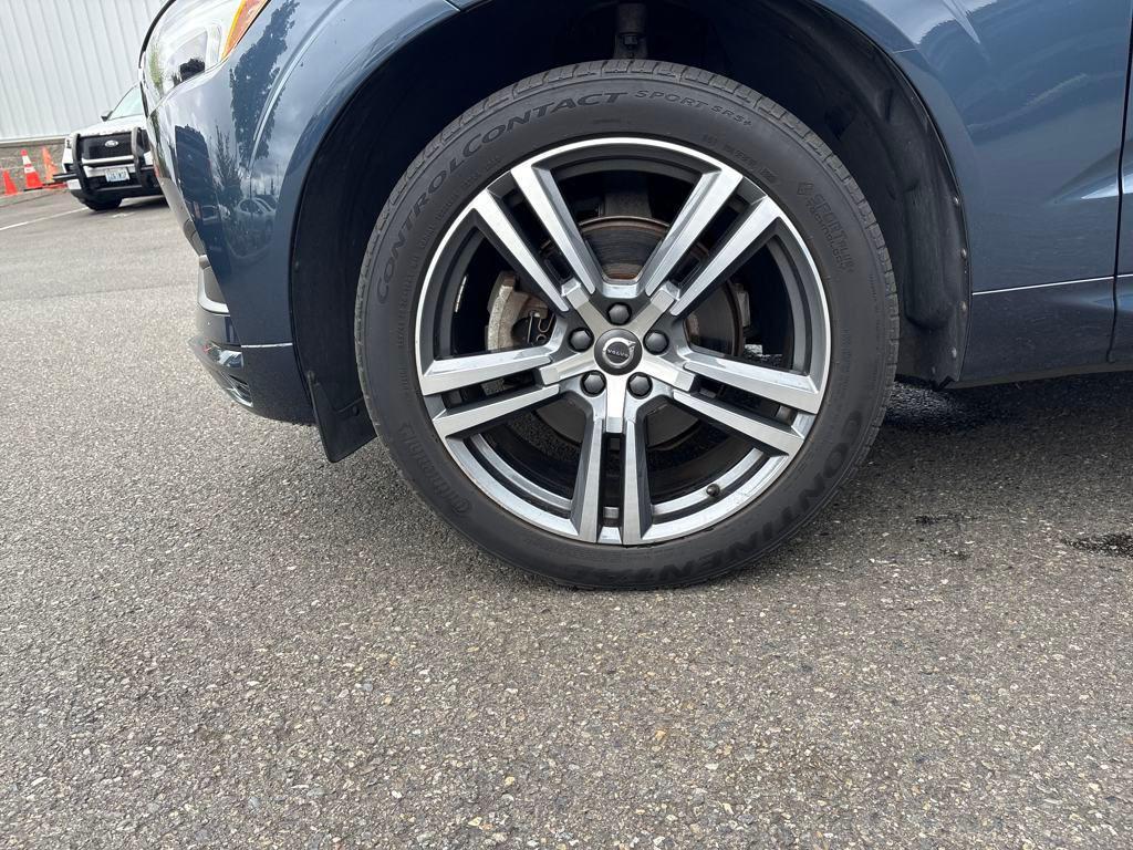 used 2020 Volvo XC60 car, priced at $23,473
